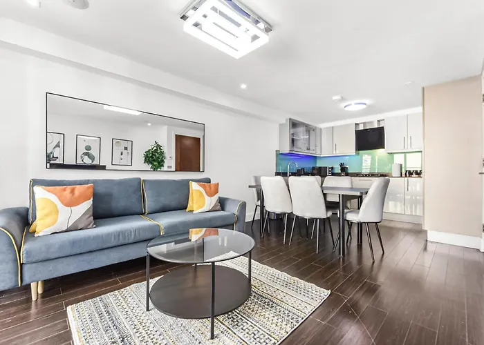Stylish 2B 2B Apartment Heart Of Canary Wharf