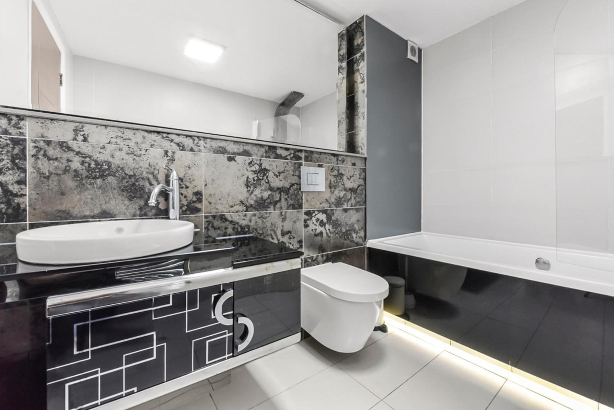 Stylish 2b 2b Heart Of Canary Wharf Appartement
